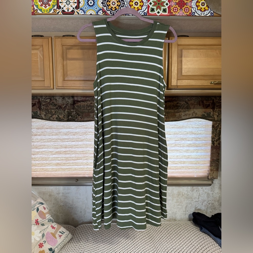 5 for 25$ Sleeveless Olive Green & White Striped A-Line Dress